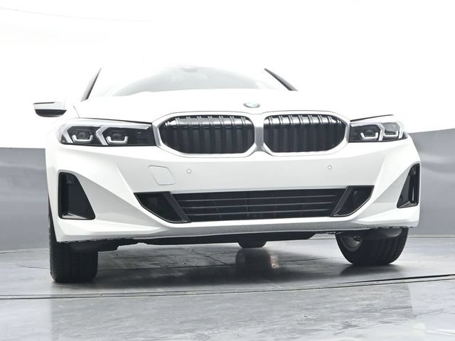 New 2026 BMW 330i Sedan w/ Premium Package RWD image 40