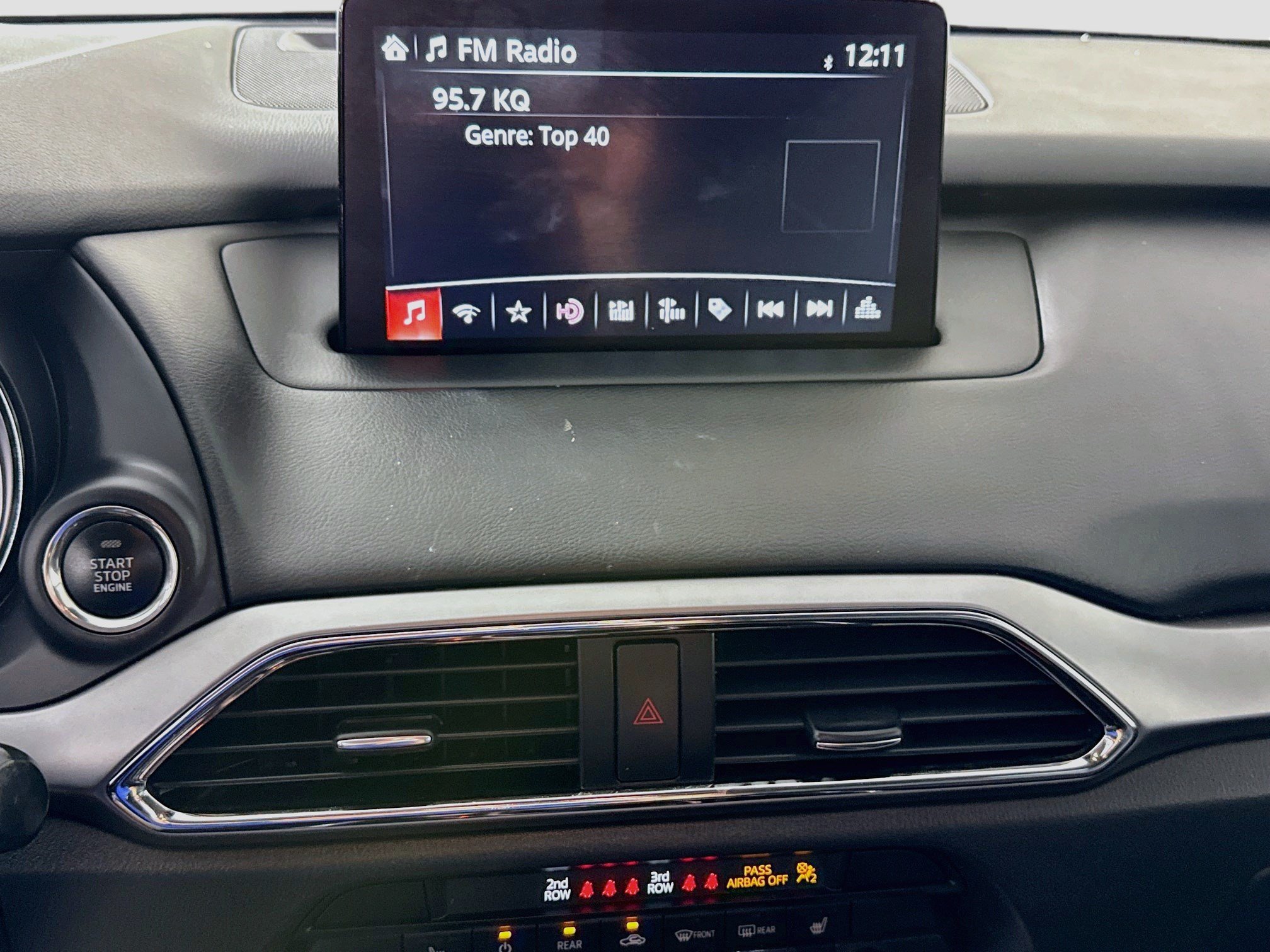 Used 2020 MAZDA CX-9 Touring AWD/4WD image 18