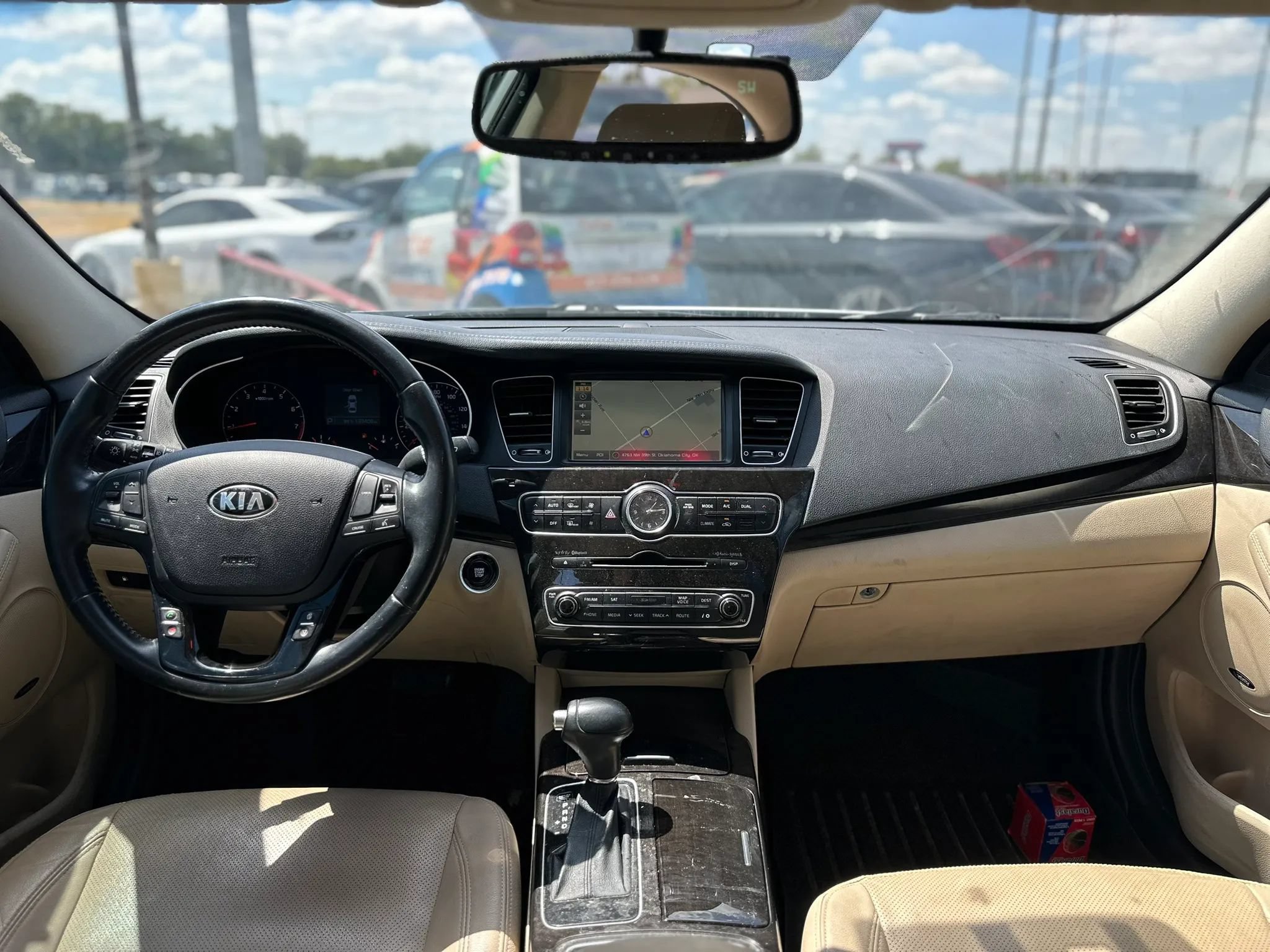 Used 2016 Kia Cadenza FWD image 12