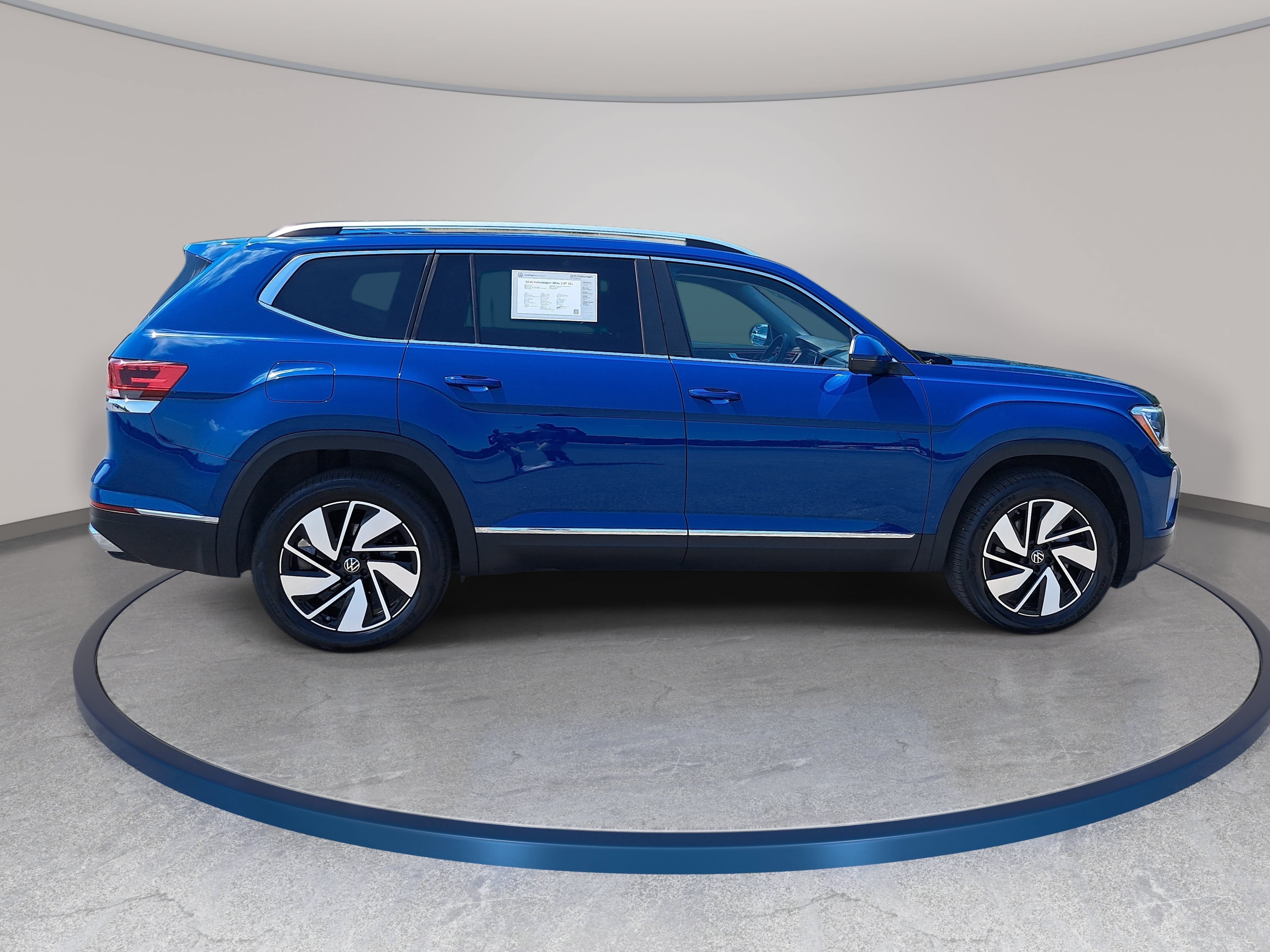 Certified 2026 Volkswagen Atlas SEL AWD/4WD image 4