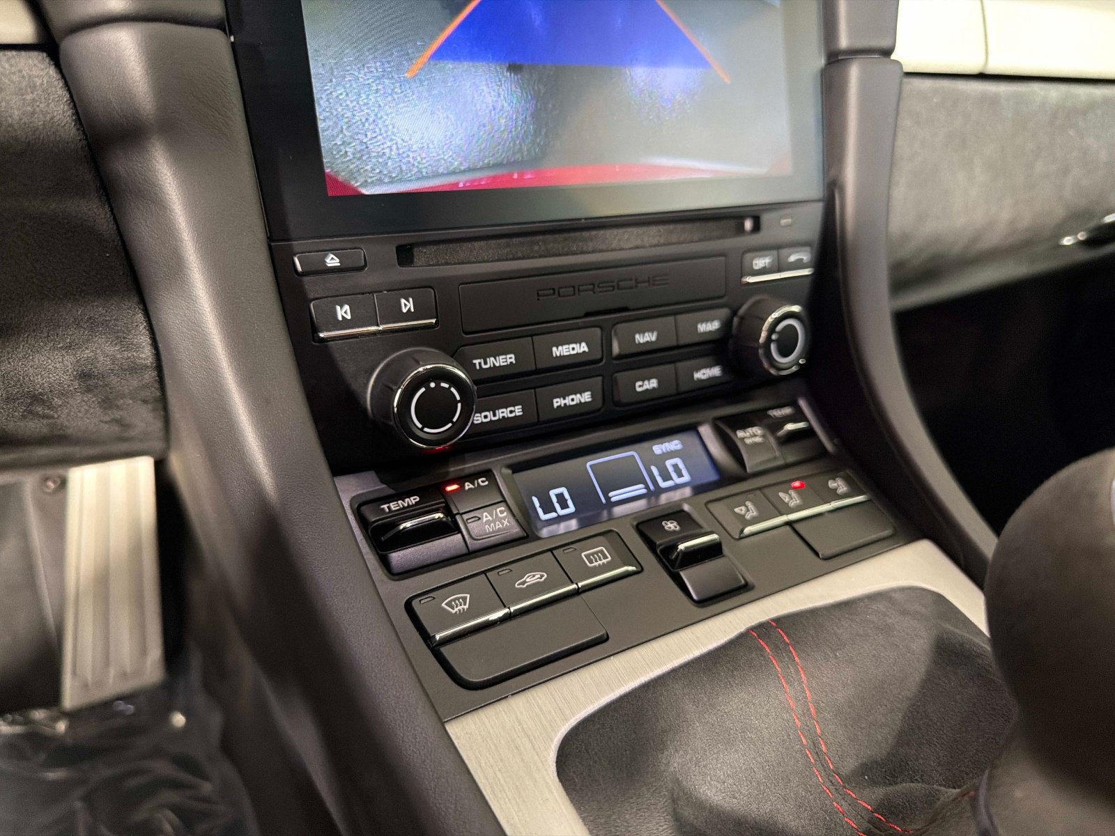 Used 2018 Porsche 911 GT3 RWD image 34
