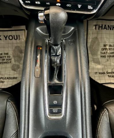 Used 2018 Honda HR-V EX image 16
