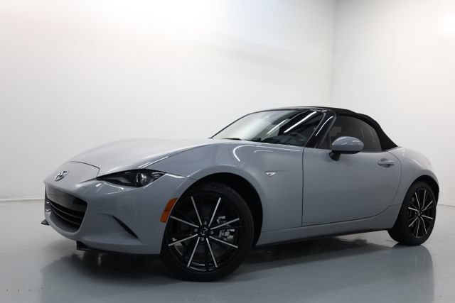 Used 2024 MAZDA MX-5 Miata Grand Touring w/ Weather Package RWD image 38