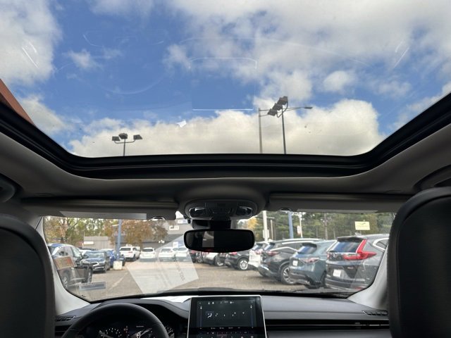 Used 2022 Jeep Compass Trailhawk w/ Sun and Sound Group image 13