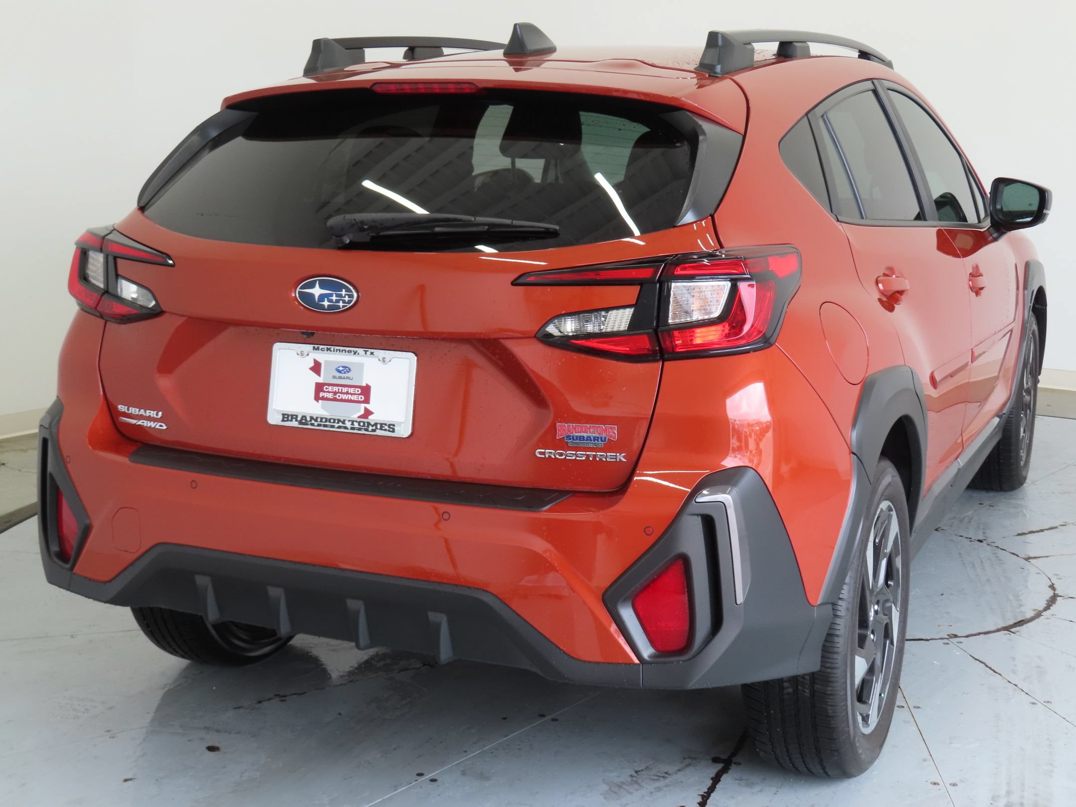 Used 2025 Subaru Crosstrek 2.5i Limited w/ Crosstrek Mirror Package AWD/4WD image 3