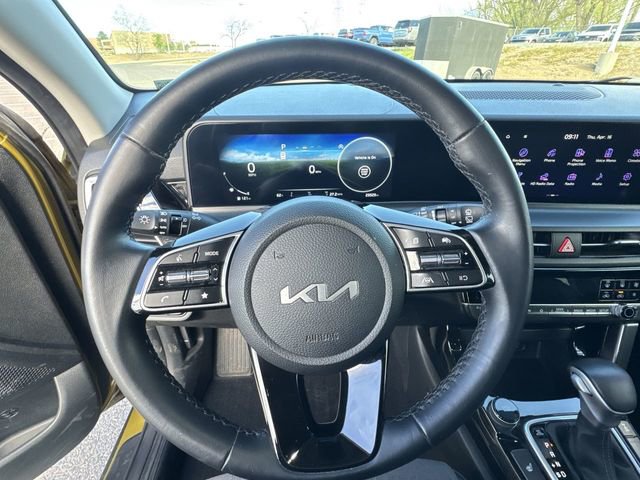 Used 2024 Kia Seltos S AWD/4WD image 13