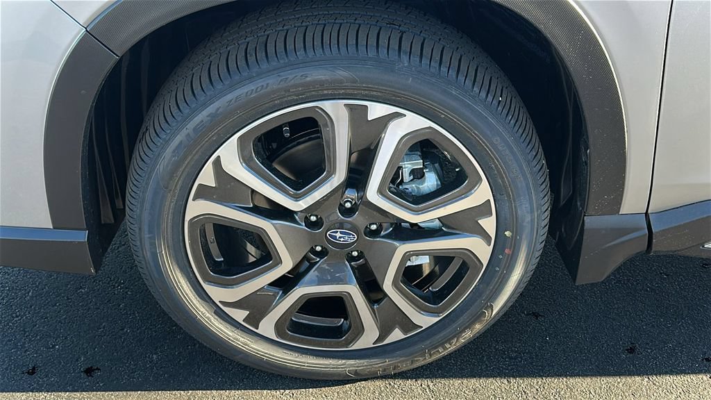 New 2026 Subaru Ascent Limited AWD/4WD image 9