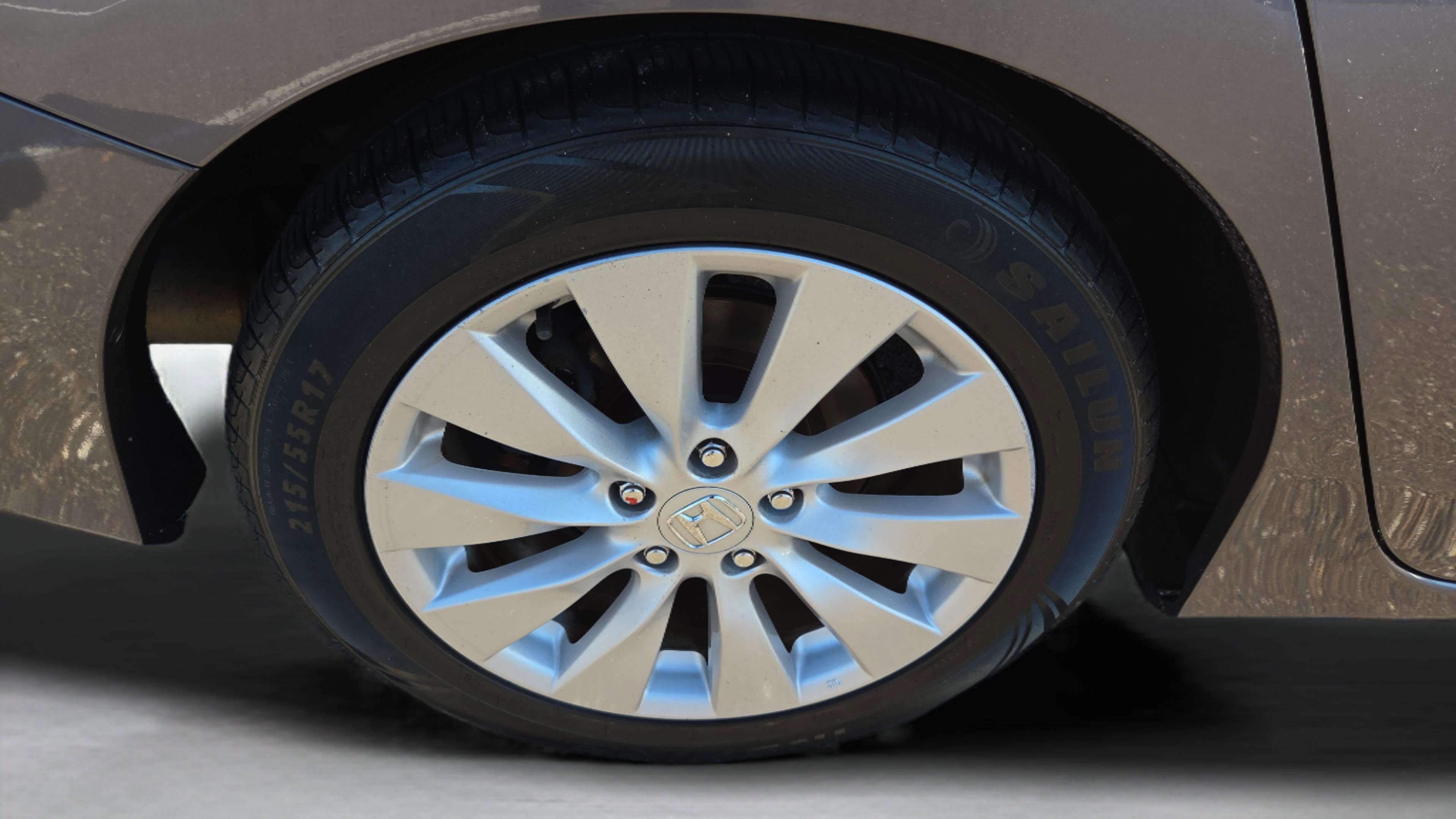 Used 2014 Honda Accord EX-L image 28