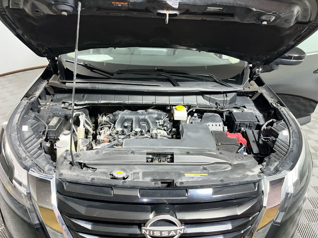 Used 2024 Nissan Pathfinder SV AWD/4WD image 12