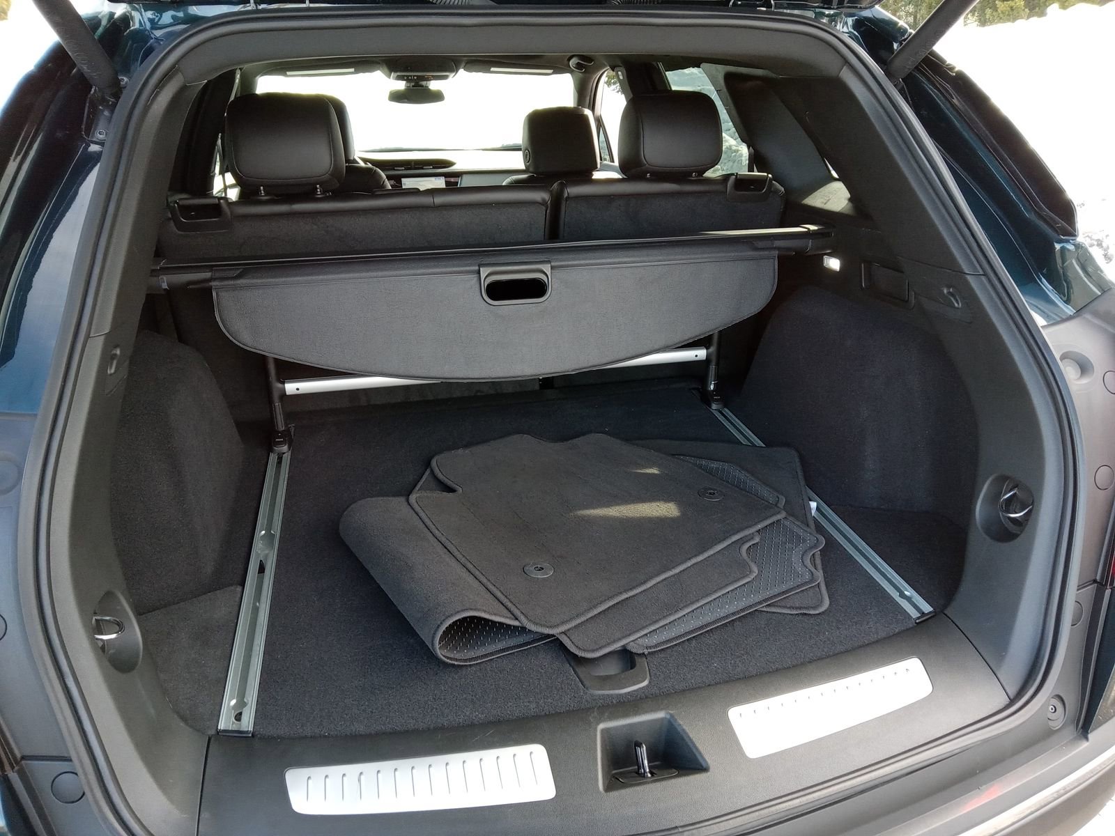 Certified 2024 Cadillac XT5 Premium Luxury image 24