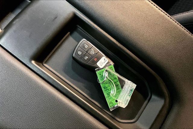 Used 2024 GMC Sierra 1500 Elevation image 35