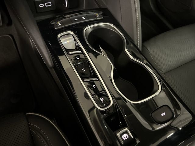 Certified 2021 Buick Envision Essence FWD image 15