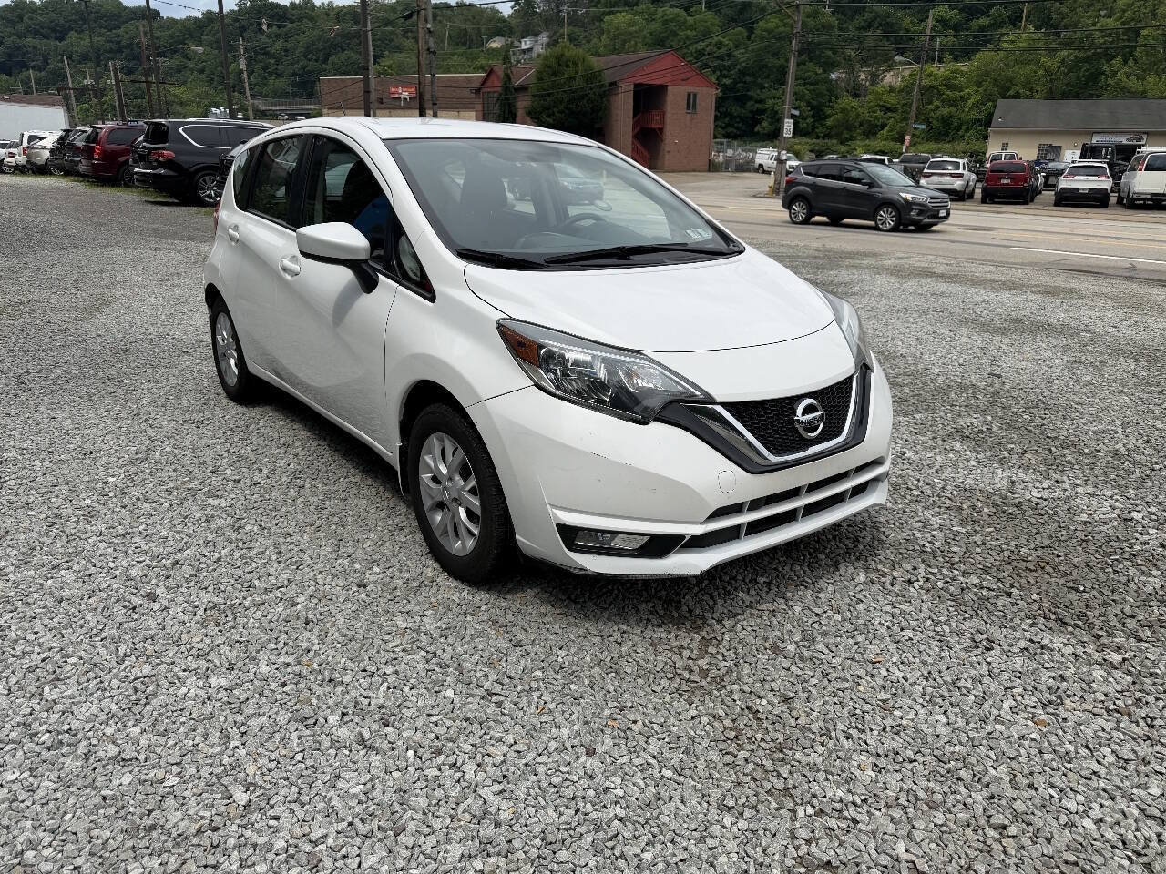 Used 2017 Nissan Versa Note SV w/ SV Appearance Package FWD image 6