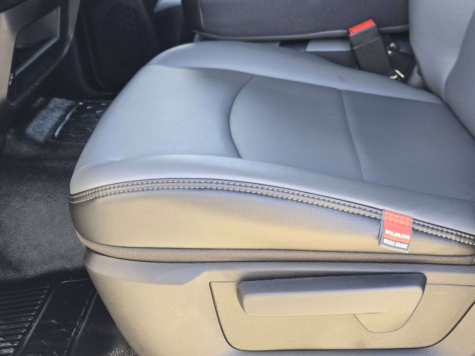 New 2026 RAM 5500 Tradesman w/ Chrome Appearance Group image 22