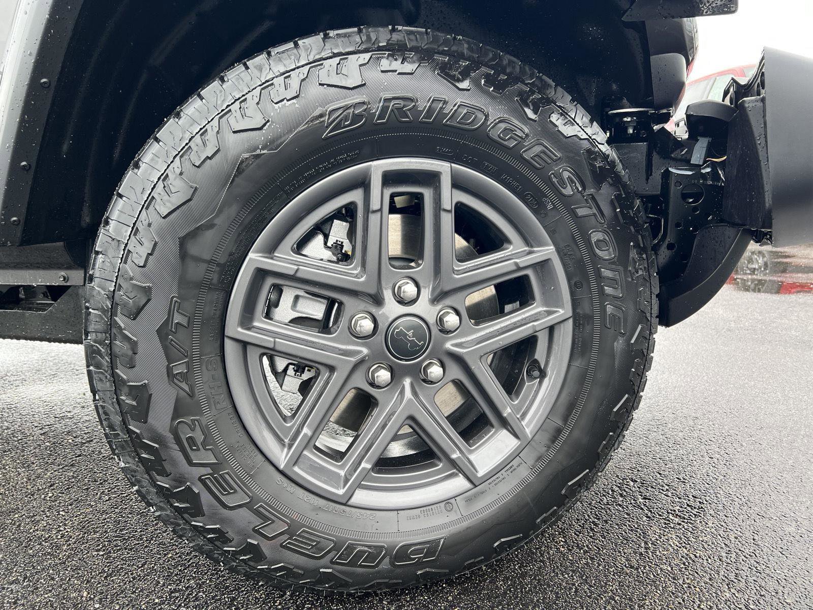 New 2026 Jeep Gladiator Sport image 2