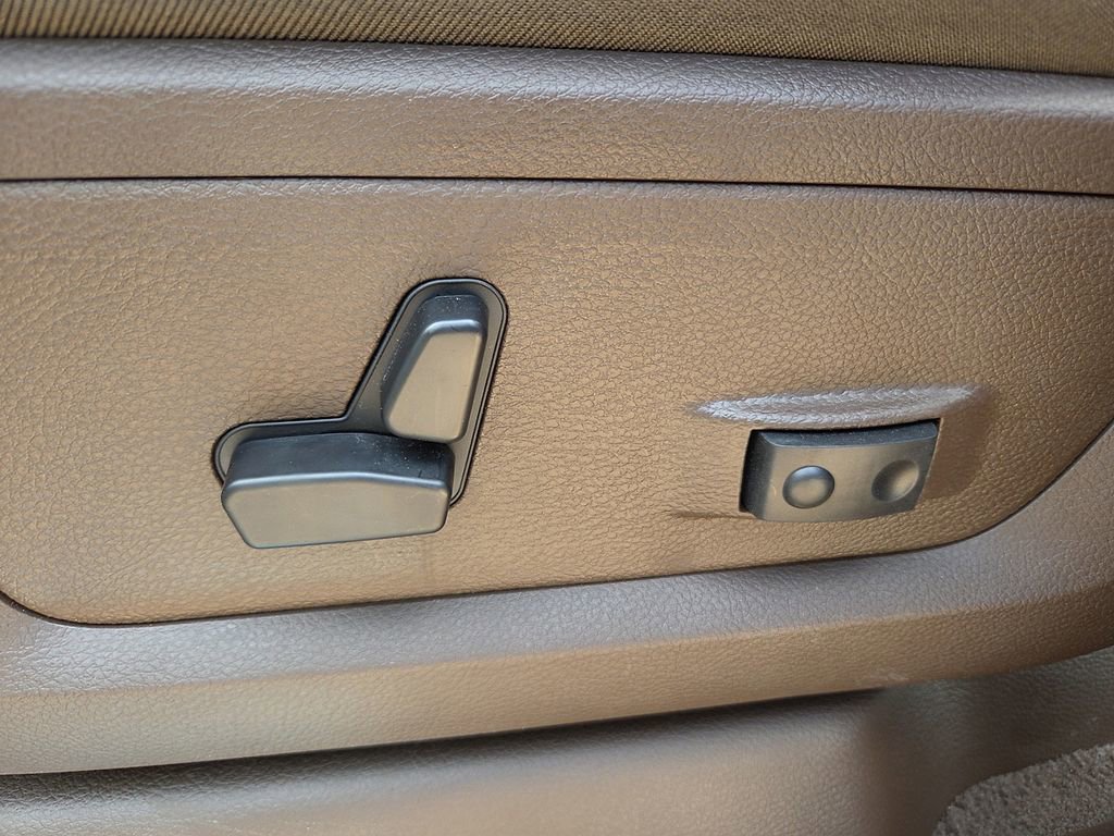 New 2026 RAM 2500 Limited image 13