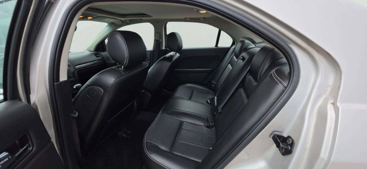Used 2007 Mercury Milan Premier AWD/4WD image 7