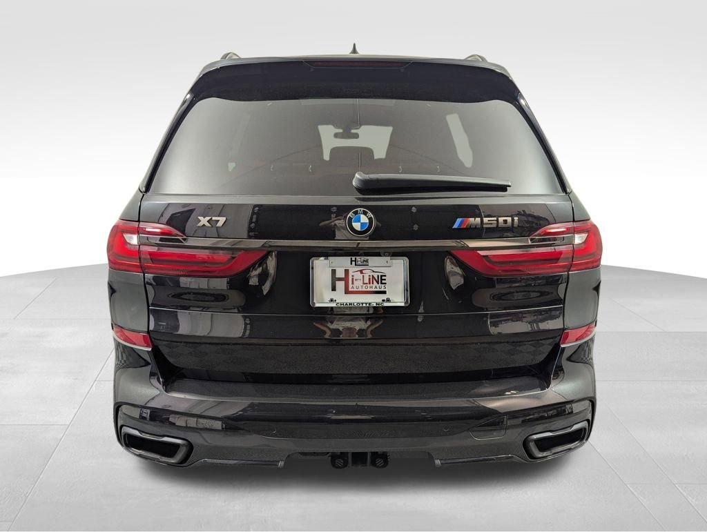 Used 2021 BMW X7 M50i image 22