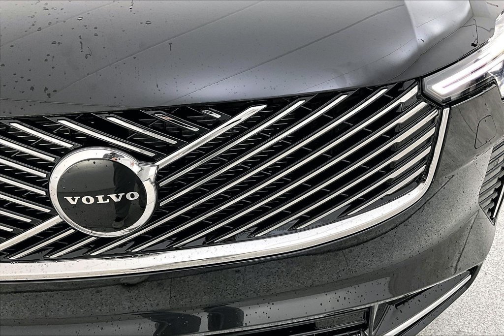 New 2026 Volvo XC90 B5 Core AWD/4WD image 34
