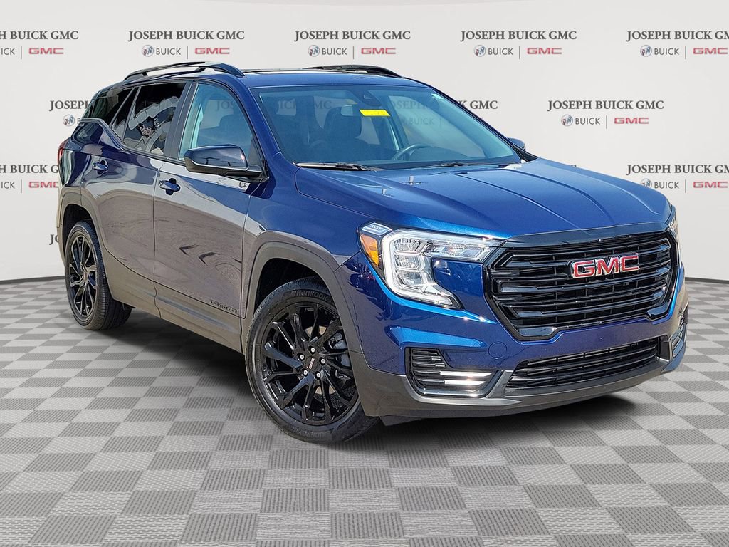 Used 2023 GMC Terrain SLE w/ Driver Convenience Package image 1