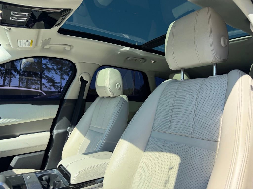 Used 2021 Land Rover Range Rover Velar S image 11