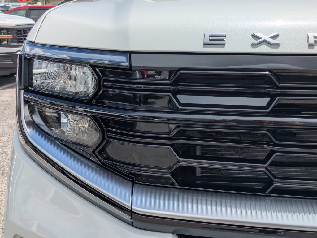 New 2027 Ford Expedition Platinum w/ Driver's Package RWD image 10