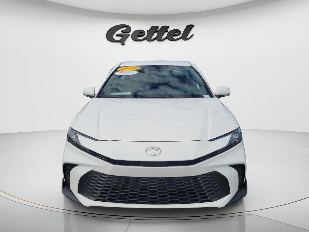 Used 2026 Toyota Camry SE FWD image 2
