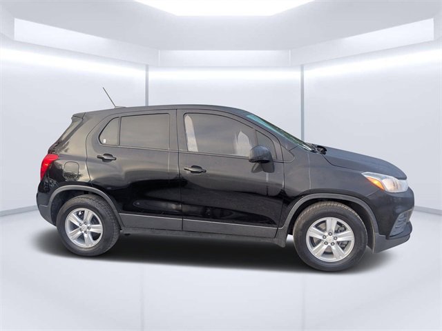 Used 2020 Chevrolet Trax LS w/ Tint and Cruise Package image 2