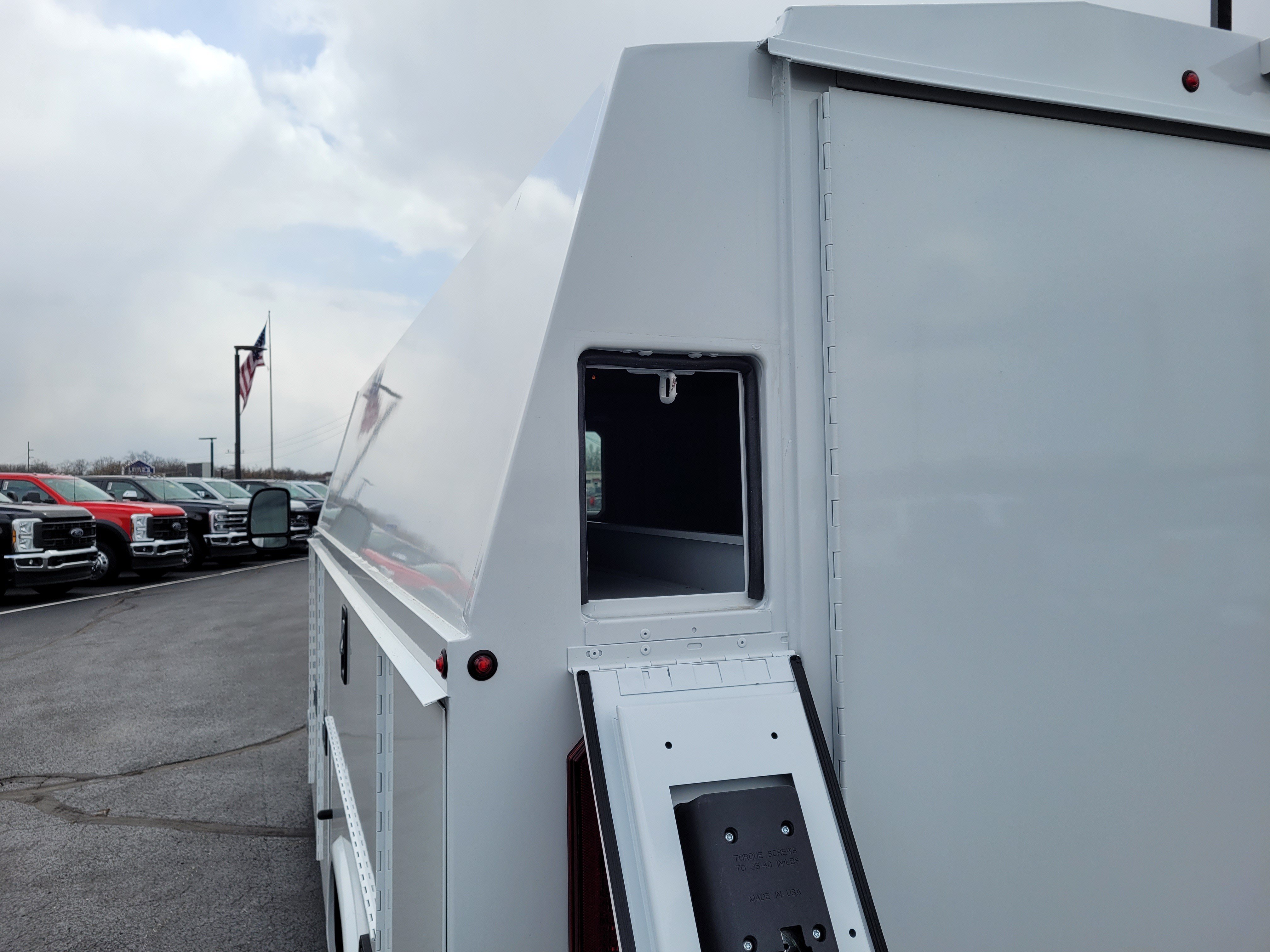 New 2026 Ford E-350 and Econoline 350 Super Duty w/ Power Equipment Group RWD image 23