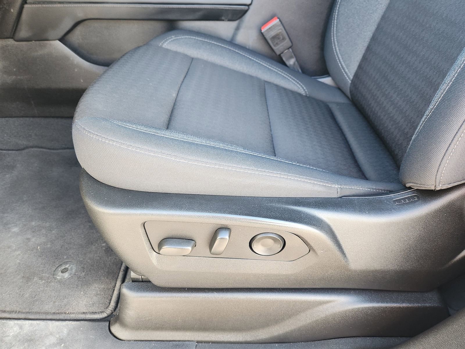 Used 2024 Chevrolet Tahoe LS w/ Driver Alert Package image 27