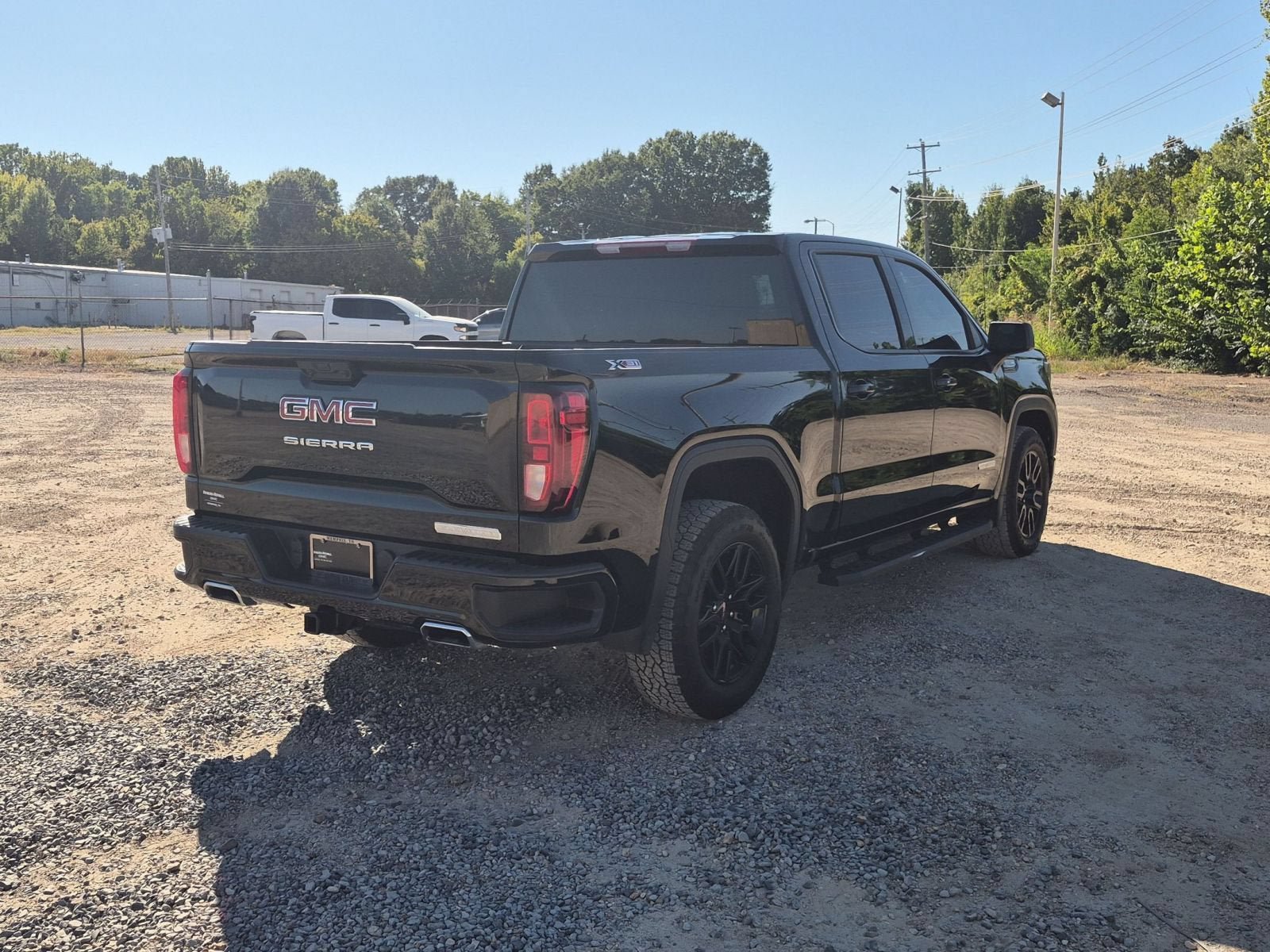 Used 2022 GMC Sierra 1500 Elevation AWD/4WD image 6