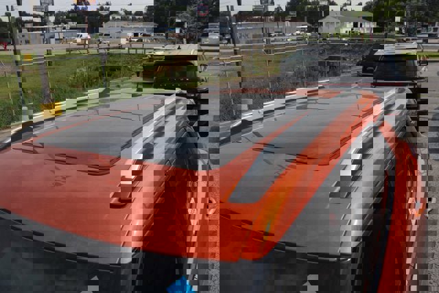 Used 2022 Chevrolet TrailBlazer LT w/ Sun and Liftgate Package FWD image 2