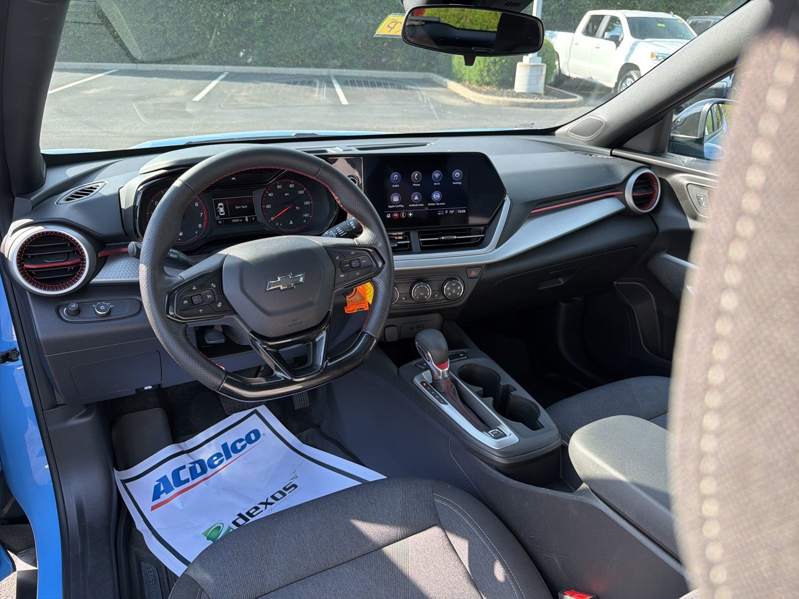 Used 2024 Chevrolet Trax RS w/ Driver Confidence Package image 24