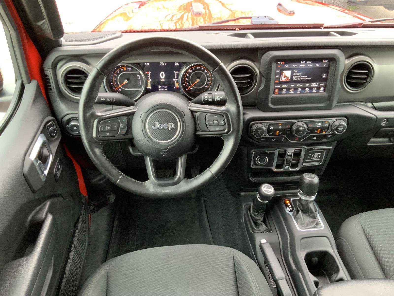Used 2022 Jeep Wrangler Unlimited Sport AWD/4WD image 25
