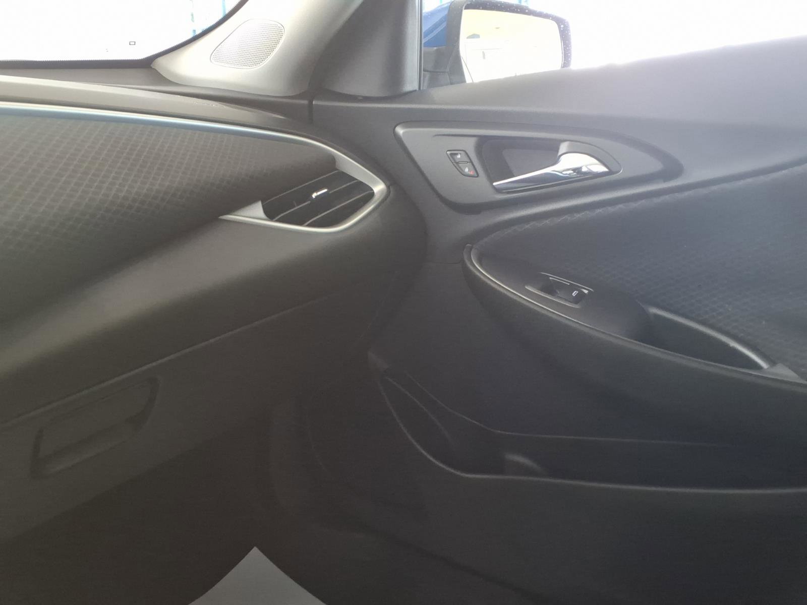 Used 2023 Chevrolet Malibu LT image 25