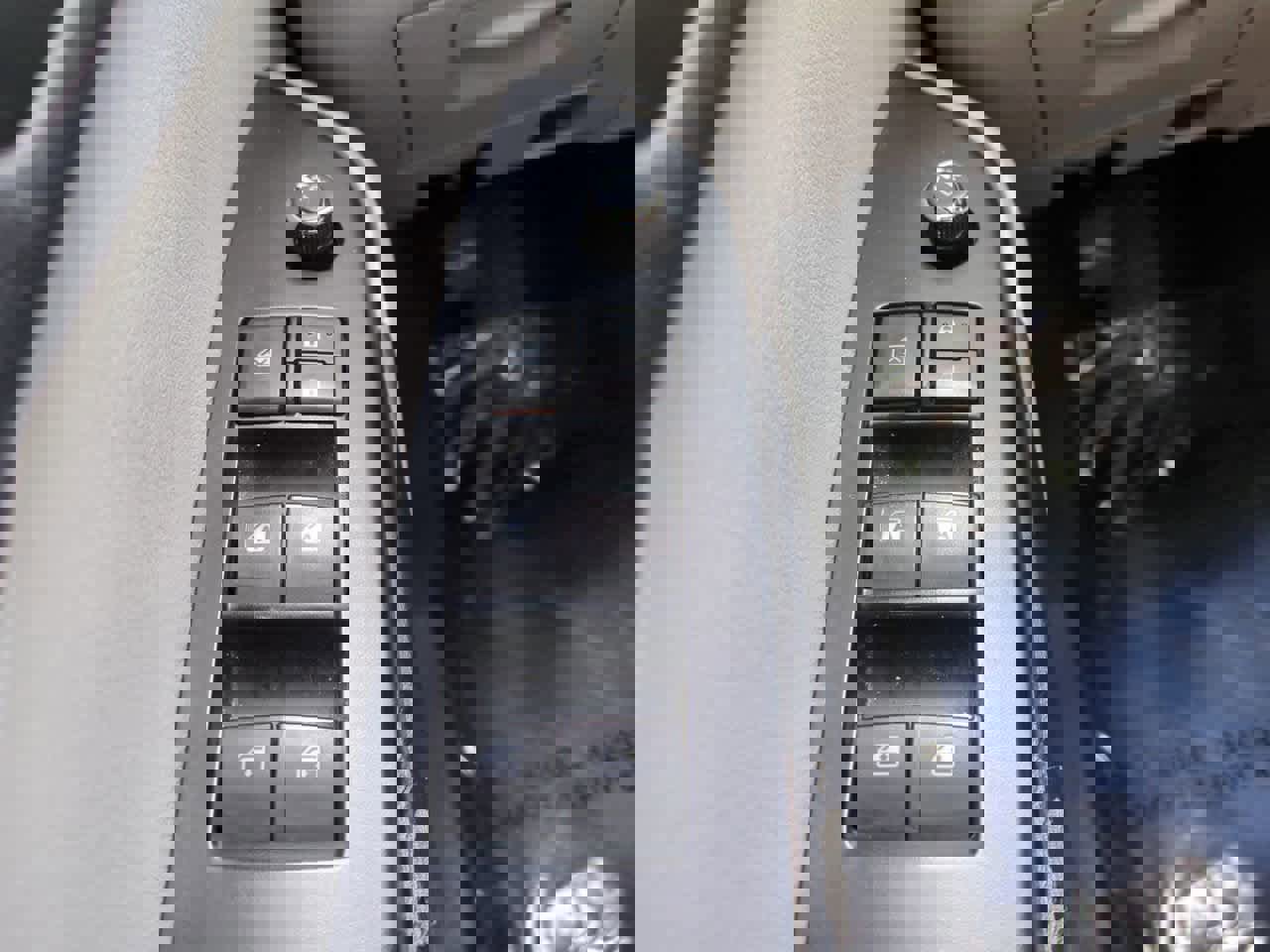 Certified 2018 Toyota Highlander Plus image 22