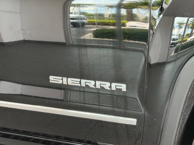 Used 2017 GMC Sierra 1500 SLT w/ SLT Premium Package RWD image 10