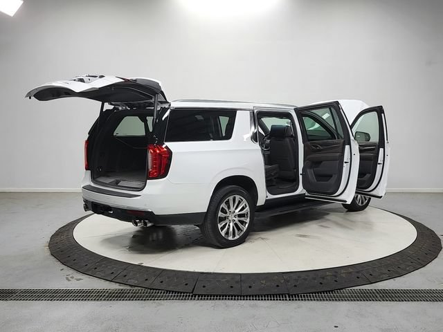 Used 2021 GMC Yukon XL Denali w/ Advanced Technology Package AWD/4WD image 16