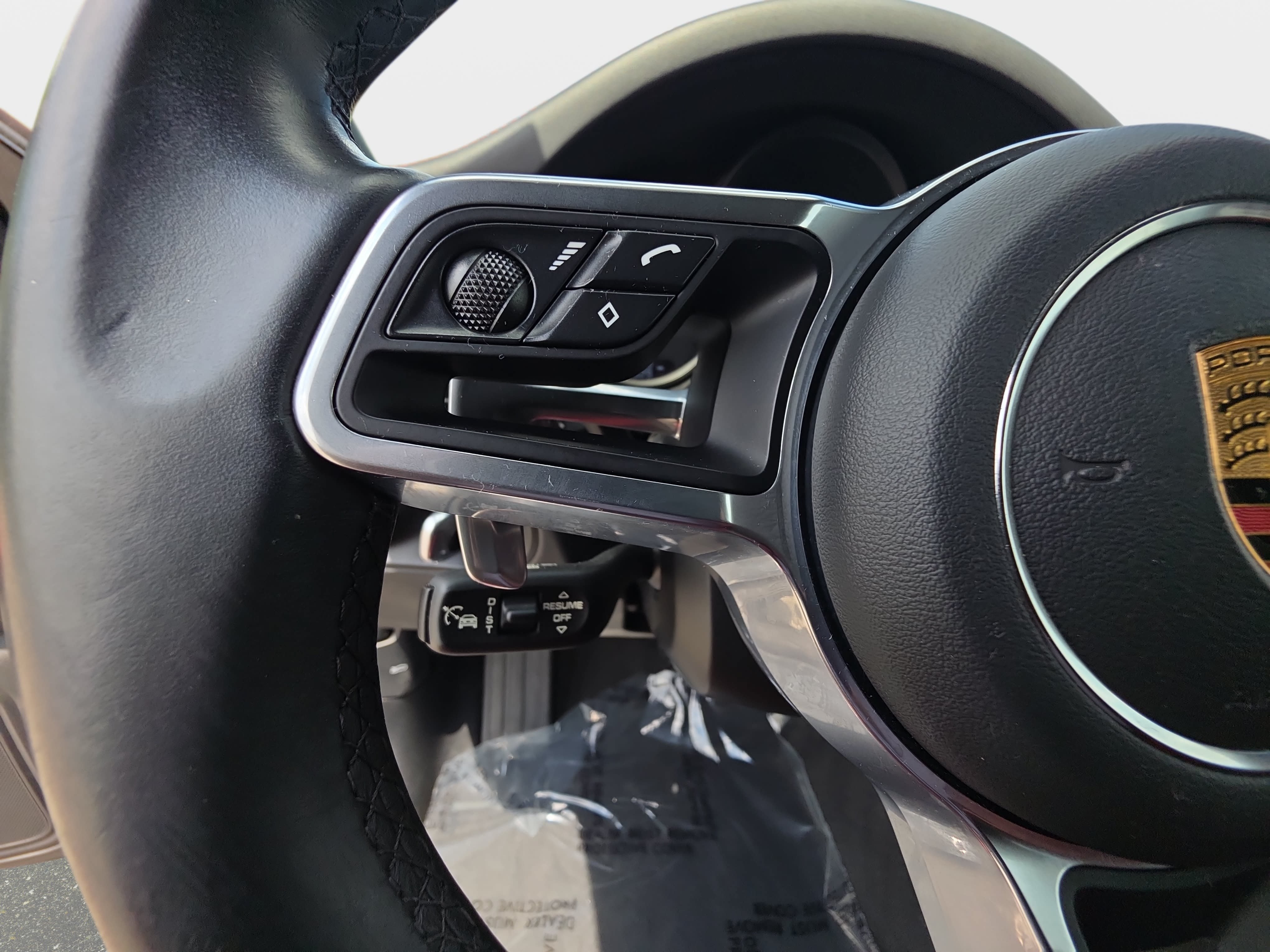 Used 2021 Porsche Macan AWD/4WD image 16