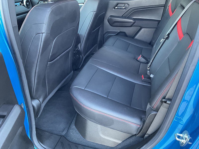 Used 2023 Chevrolet Colorado Z71 w/ Z71 Convenience Package 2 image 15