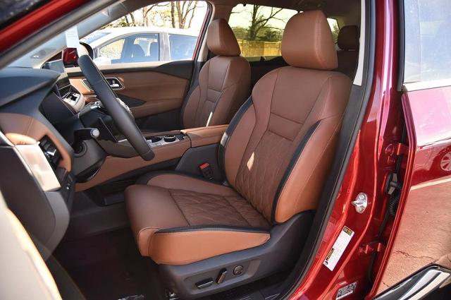 New 2026 Nissan Rogue Platinum image 24