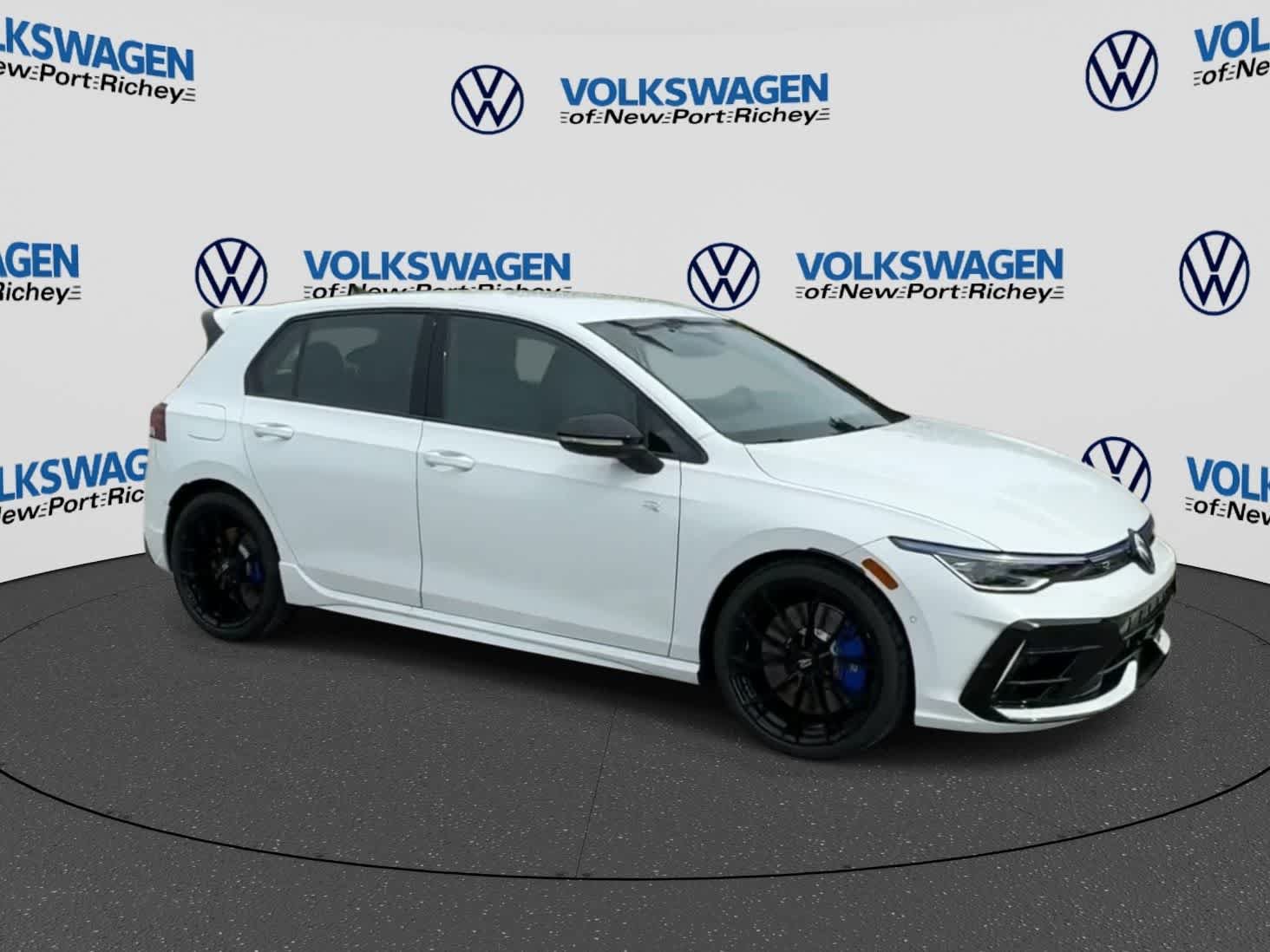 New 2026 Volkswagen Golf w/ Euro Style Package AWD/4WD image 9