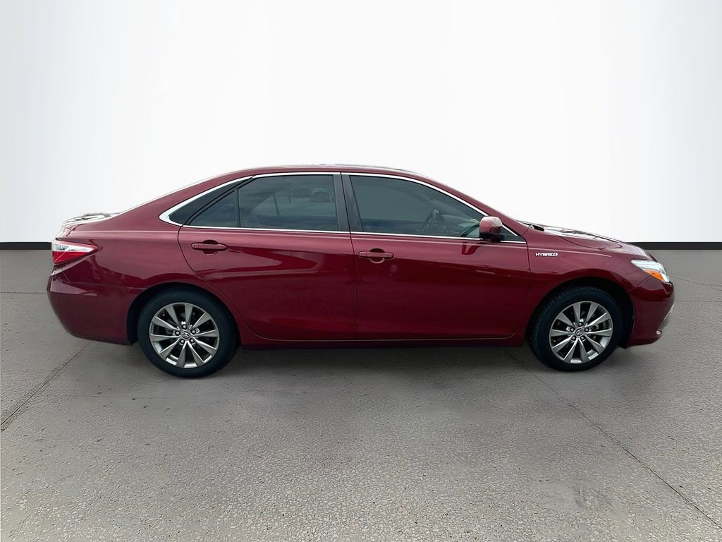 Used 2017 Toyota Camry XLE FWD image 8