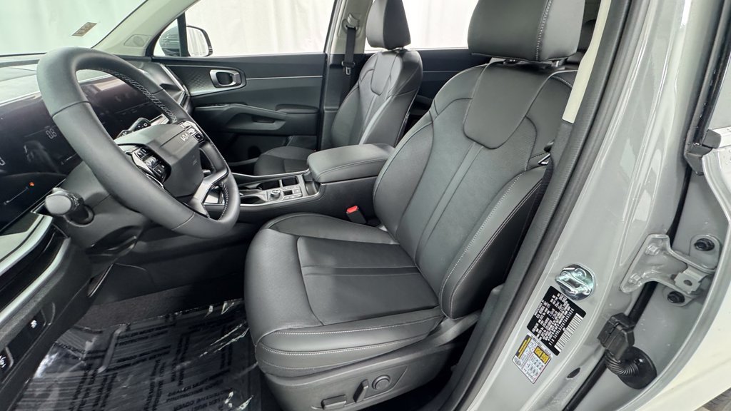 New 2026 Kia Sorento S AWD/4WD image 10