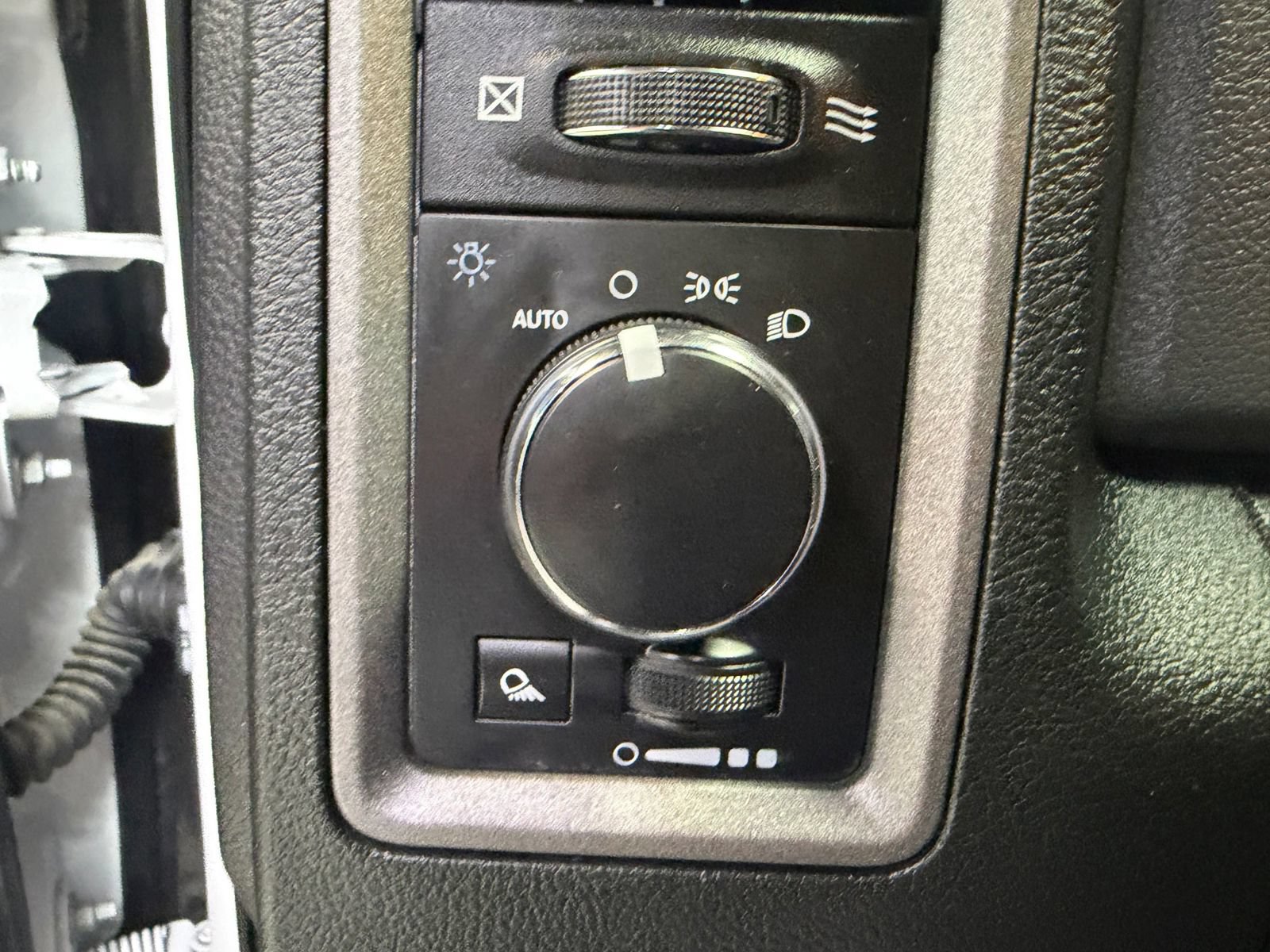 Used 2018 RAM 1500 Tradesman w/ Popular Equipment Group AWD/4WD image 47