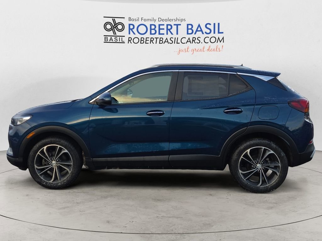 Used 2021 Buick Encore GX Select image 2