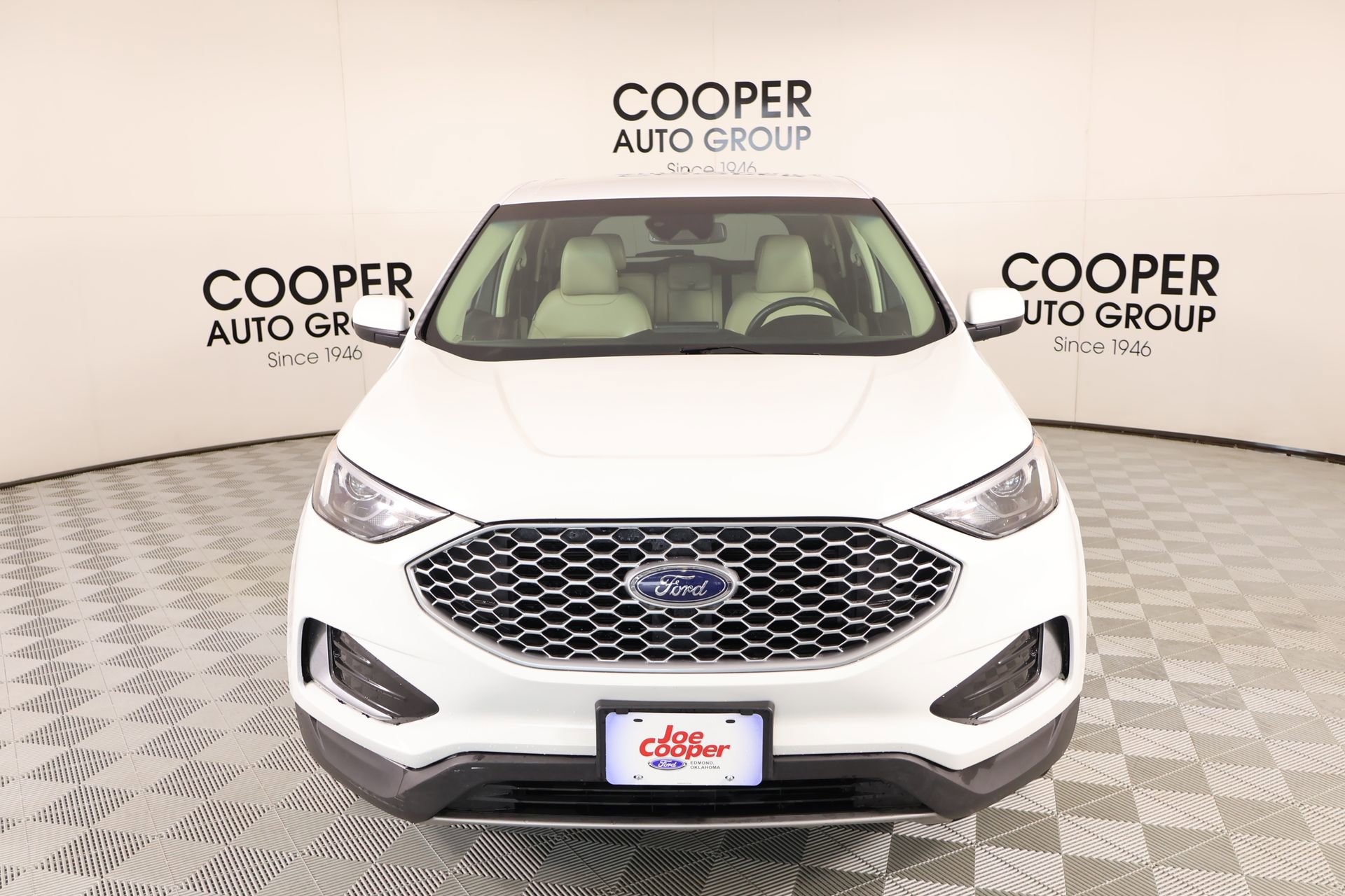 Used 2024 Ford Edge SEL AWD/4WD image 9
