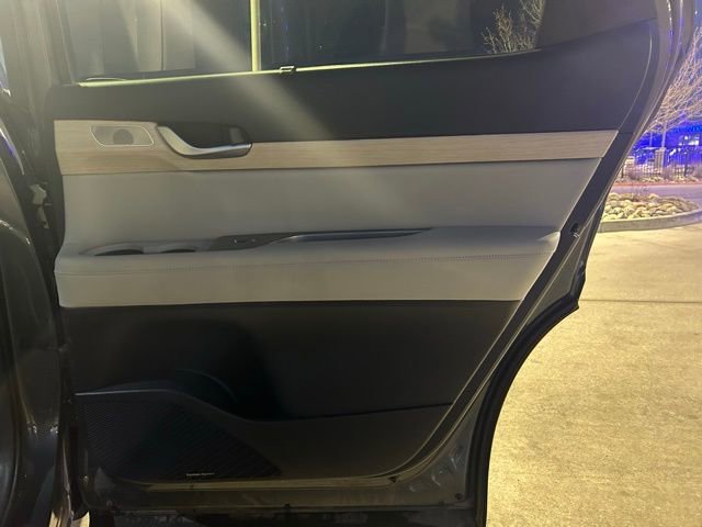 Used 2024 Hyundai Palisade Limited image 26
