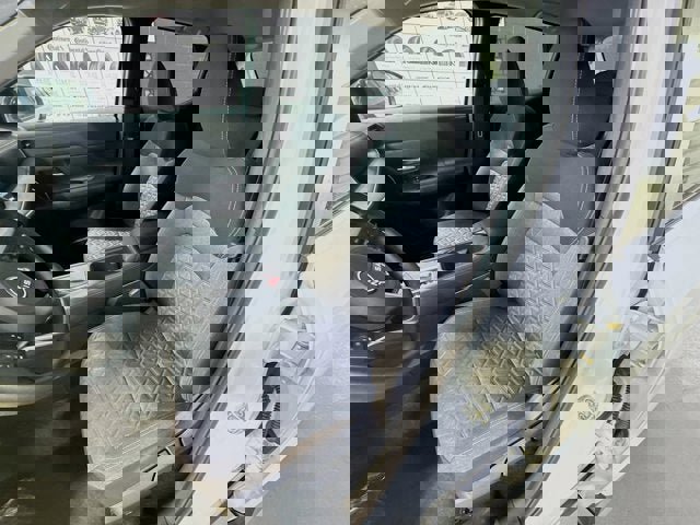 New 2026 Nissan Kicks SV w/ Cold Weather Package image 18