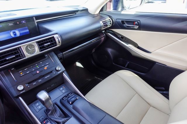 Used 2015 Lexus IS 250 w/ Navigation System Package image 21